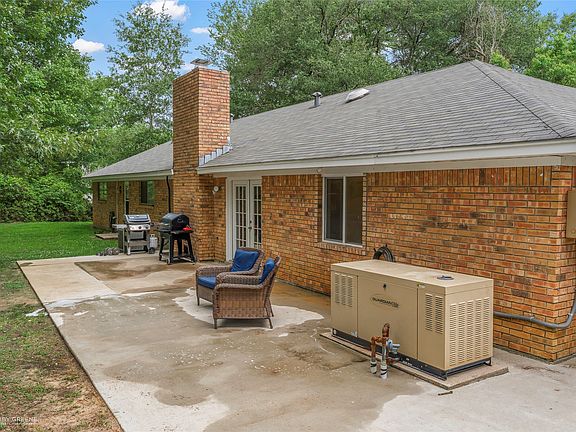 4th image of 404 Lawson Pl
