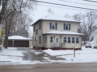 11 W Madison Ave, Milton, WI 53563