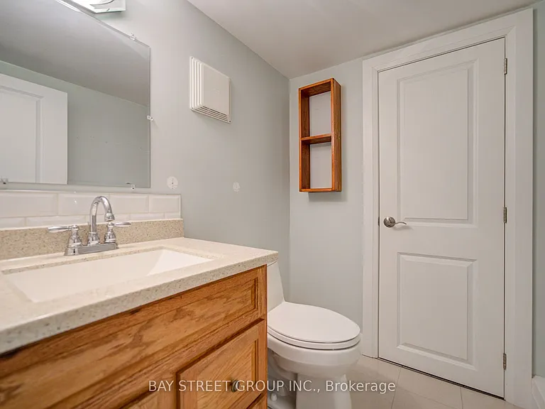 95 Hopedale Ave — Photo 36