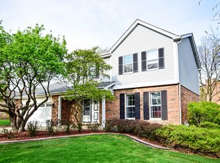 7605 Nantucket Dr, Darien, IL