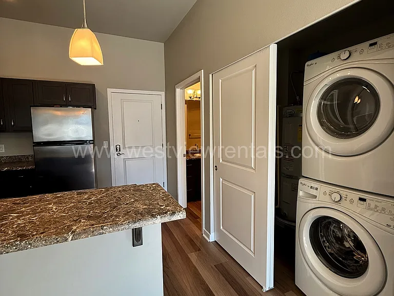 1010 Railroad Ave — Photo 175