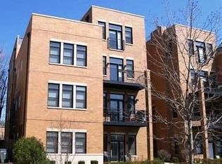 819 Foster St APT 1S, Evanston, IL 60201