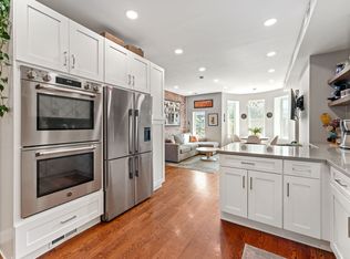 1812 1st St NW #2, Washington, DC 20001