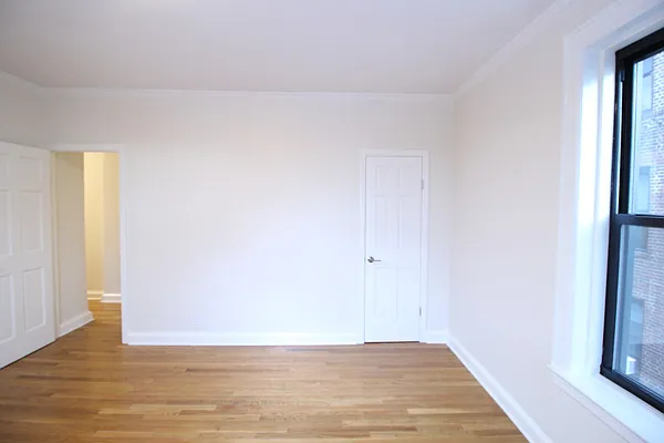 Rented by Kian Realty | media 8