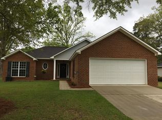 3624 Club Dr, Albany, GA 31721