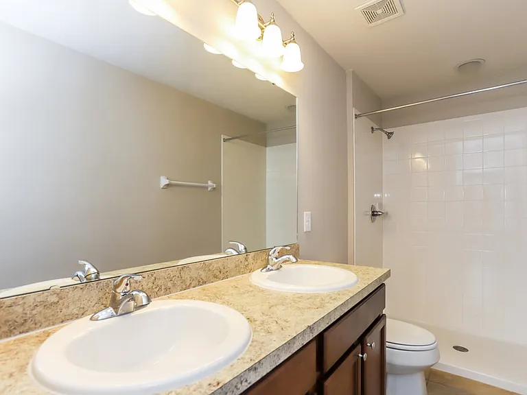 11929 Grand Kempston Dr — Photo 10