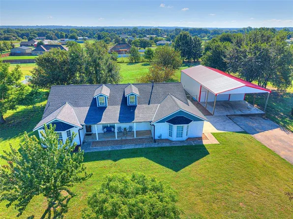 5901 Gabriel, Shawnee, OK 74804