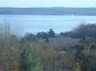 6261 Summit Ct, Traverse City, MI 49686