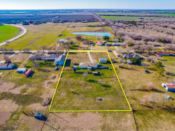 2570 Ford Rd, Howe, TX 75459