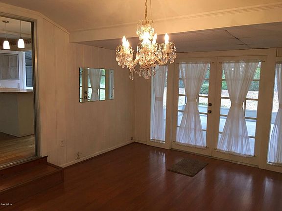 4th image of 546 NE 2nd St