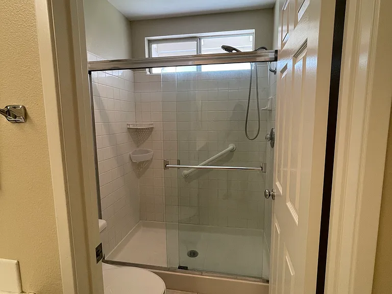 20450 Herbshey Cir — Photo 37