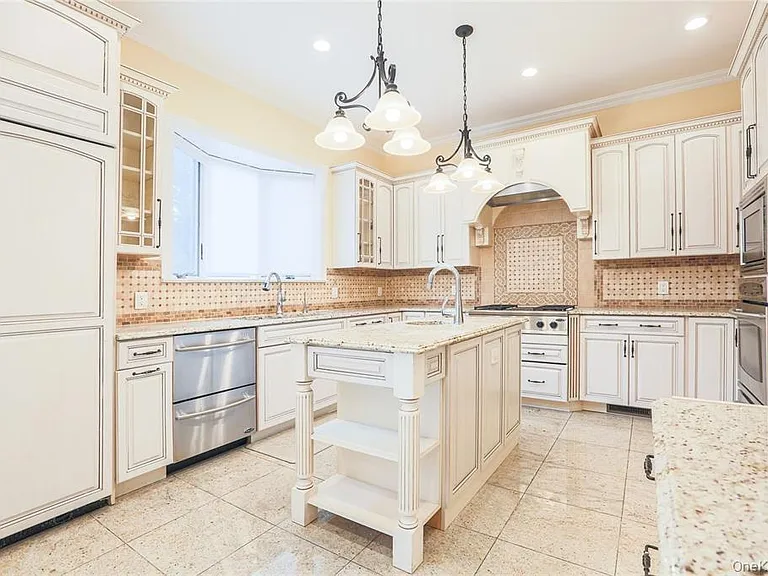 27 Elliot Rd — Photo 13