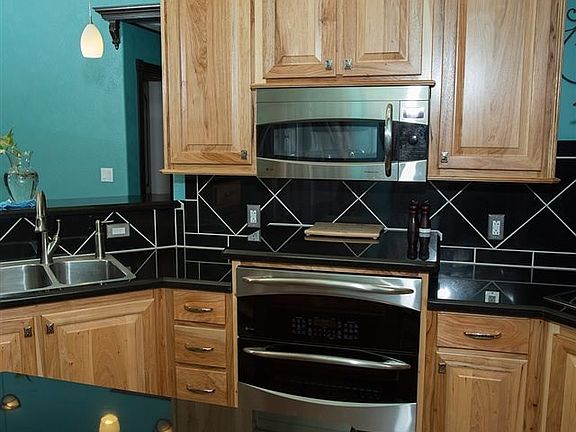 4th image of 5621 Ariola Ln
