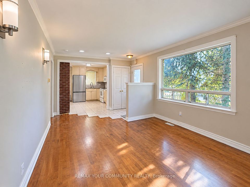 1st image of 8 Hillside Ave