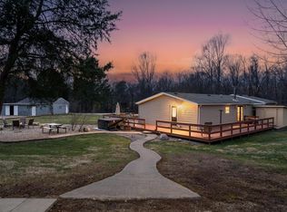 18596 Harble Griffith Rd, Logan, OH 43138