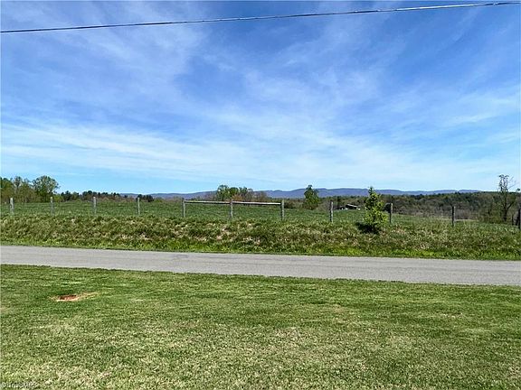 3rd image of 348 Fish Lake Rd
