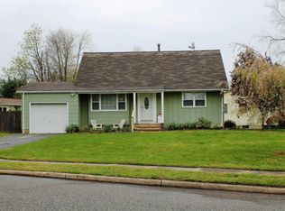 1 Steven Pl, Jackson, NJ 08527