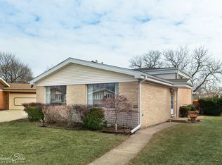 8609 Lillibet Ter, Morton Grove, IL 60053