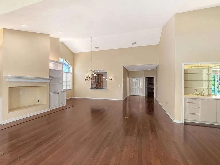 4072 Penshurst Park — Photo 7