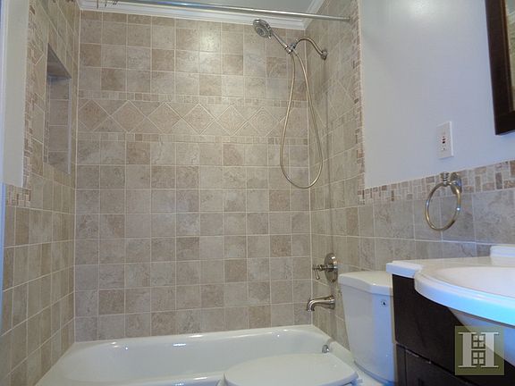 3rd image of 1905 E 29th St #2