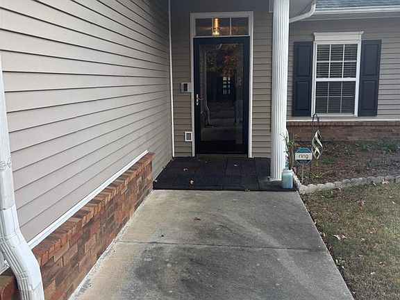 2nd image of 1717 Oakdale Terrace Blvd APT A