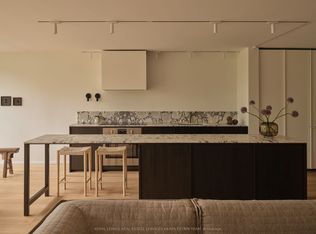 225 Davenport Rd #514, Toronto, ON M5R3R2
