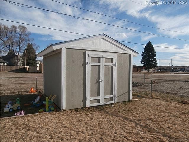 2nd image of 115 Grand Blvd