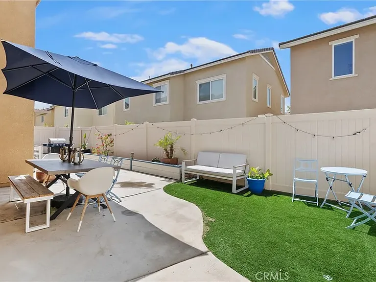 34165 Renton Dr — Photo 10