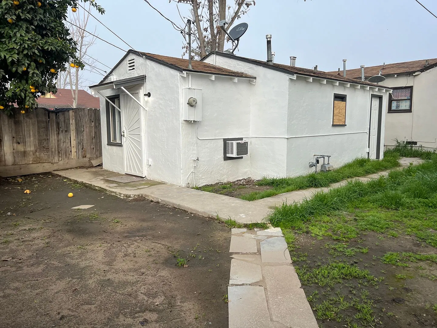 467 to 469- 745 E. Ventura Ave. — Photo 1
