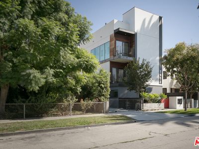 2652 S Mansfield Ave, Los Angeles, CA, 90016