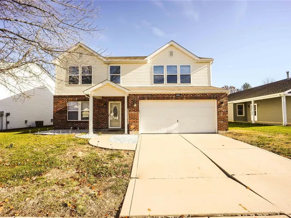 600 Falling Leaf Way, Mascoutah, IL 62258
