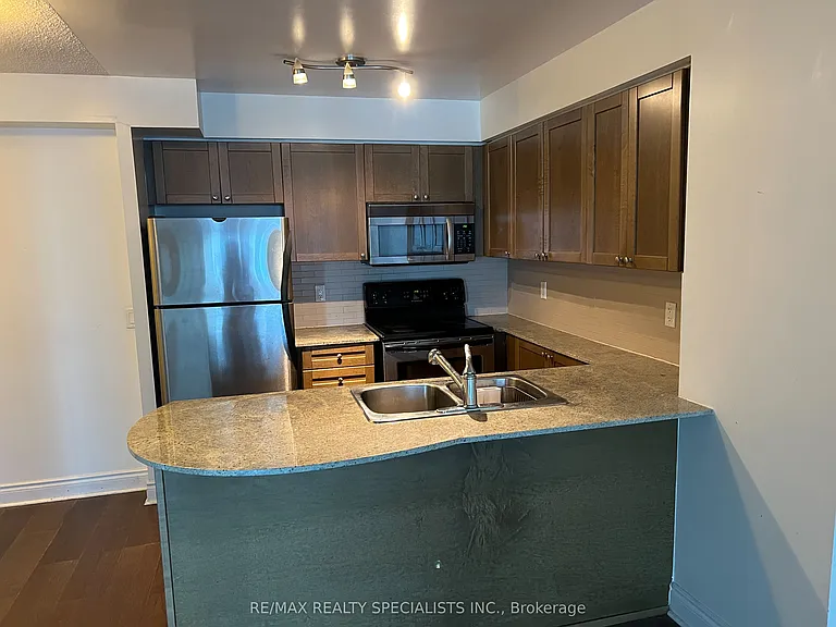 763 Bay St #3907 — Photo 5