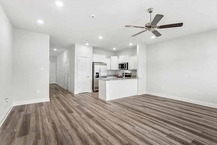 12314 Sinclair Dr — Photo 8