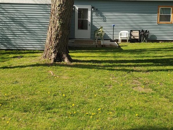 278 Hastings Ave, Benton Harbor, MI 49022