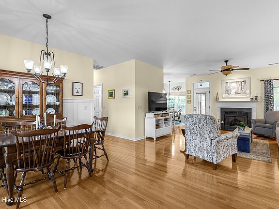 5th image of 6201 Ambleside Drive