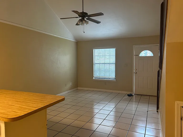 1131 Ocala Rd #1 — Photo 11