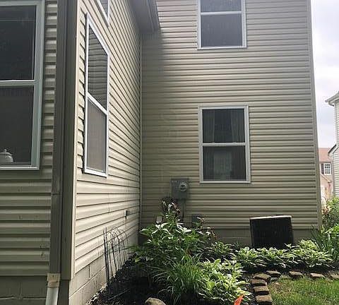 5th image of 7858 Blacklick View Dr
