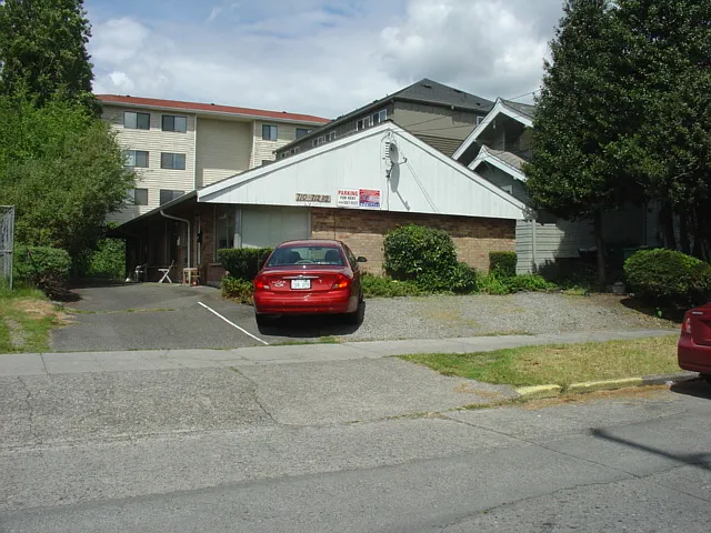 1 bed, 450 sqft, $1,350 — Photo 4