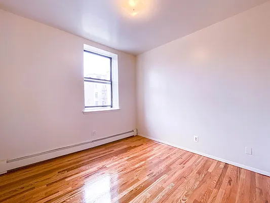 Rented by City Connections Realty | media 17