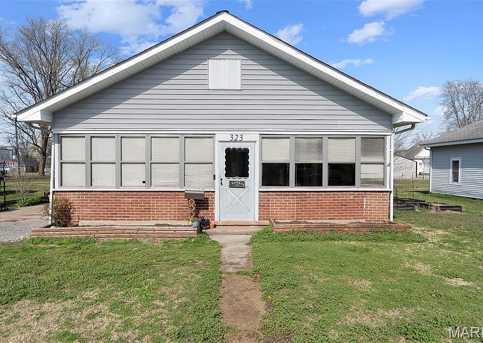 1st image of 323 Wright Ave