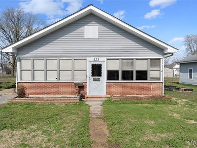 323 Wright Ave, Chaffee, MO, 63740