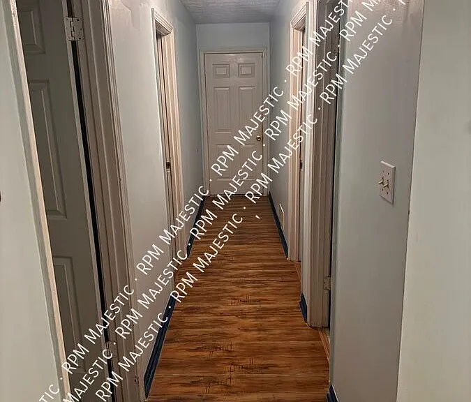 3518 Moonlight Ct — Photo 10
