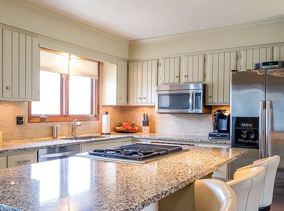 3rd image of 3424 Bow Ct