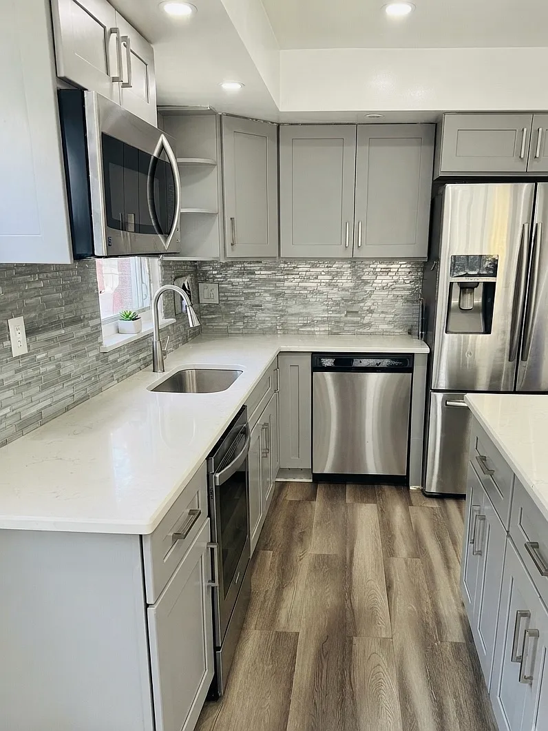 3 bed, $3,000 — Photo 3