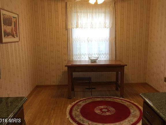 5th image of 11756 Carriage House Dr #1