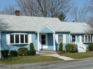 34 Green St, Stoneham, MA 02180