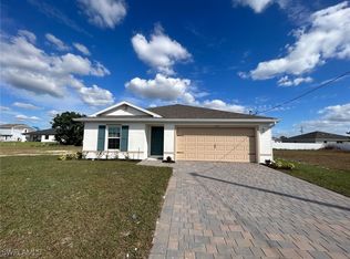 2911 NW 9th Ave, Cape Coral, FL 33993