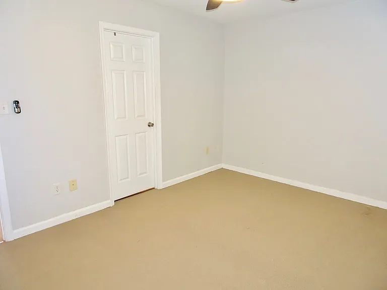 10281 Cliff Swallow Ct #205E — Photo 12