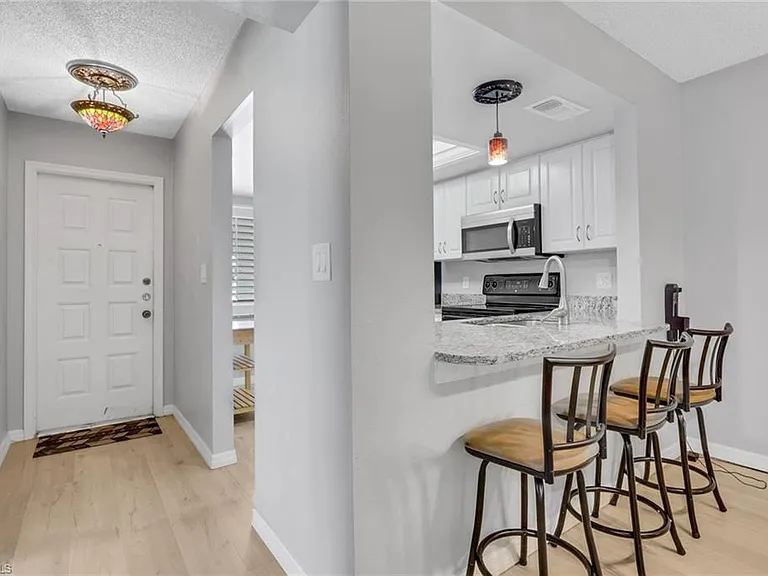 9861 Alabama St #3 — Photo 3