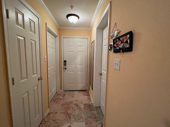 2nd image of 6 Tyler Falls Ct APT O